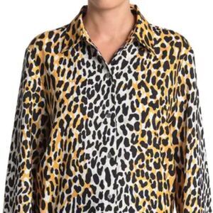 ST. JOHN COLLECTION Satin Back Leopard Print Shirt